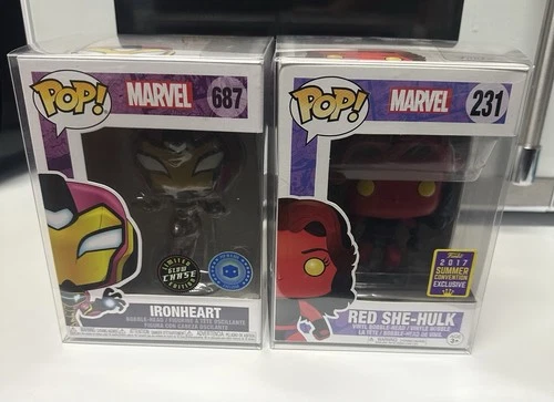 Marvel 231 Red She Hulk/687 ironheart Chase Funko Pops