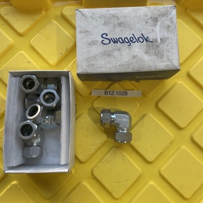 (5) Swagelok fitting, 3/4'' Tube Union Elbow, S-1210-9