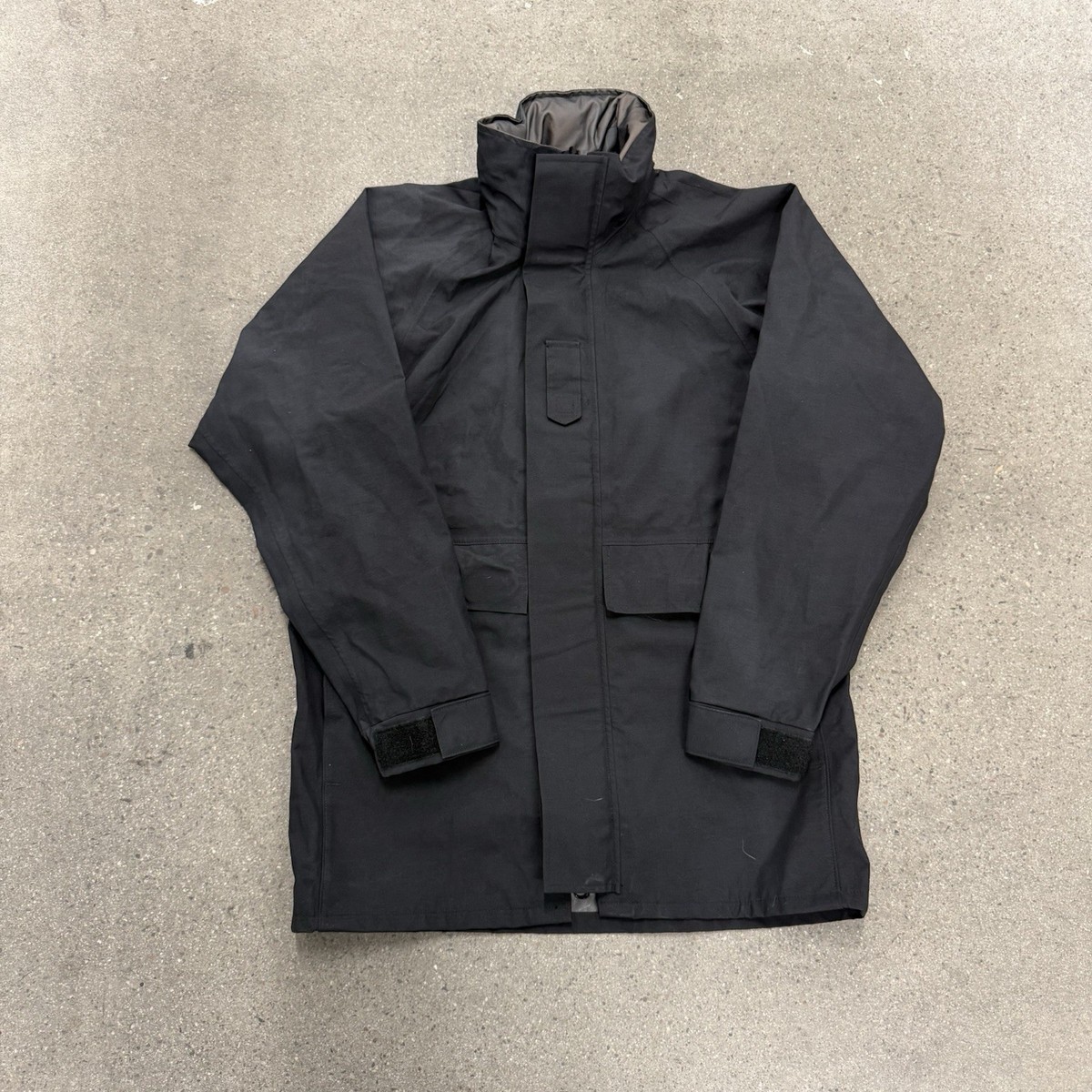 US Navy Cold Weather GoreTex Parka Hooded Rain Jacket Size Small