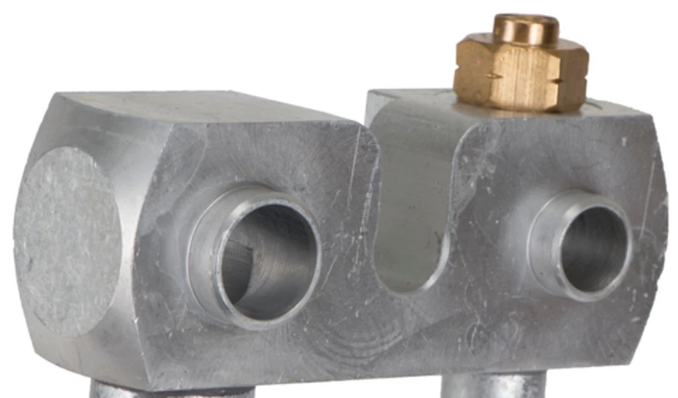 Conjunto de manguera de succión/descarga de refrigerante de aire acondicionado para Ford Excursion 00-05 Foto 4 de 4