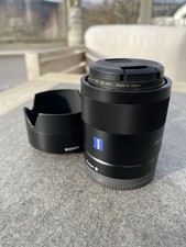 Sony SEL24F18Z Carl Zeiss Sonnar T E 24mm F1.8 Za Wide Angle Prime E-Mount Lens