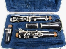 Buffet Crampon  Cie Paris Clarinet B12 Bb w/ Case. Serial Number 394463