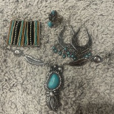 Turquoise Oval Silver Tone Jewelry Set Necklace Earrings Ring Western Feathers
