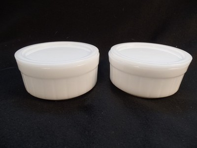 2 Vintage Federal Milk Glass Ribbed Round Casserole Dishes w/Lids Oven Ware XLNT