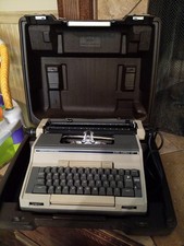 Smith-Corona Electric Typewriter Model 8E With Case (TESTED WORKS) thumbnail