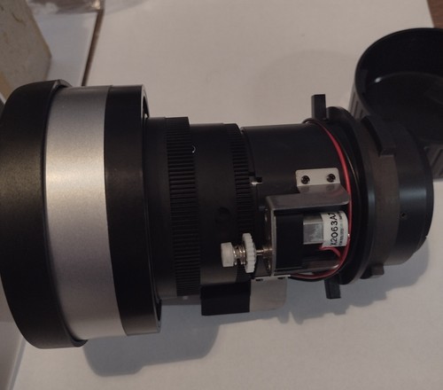Panasonic ET - LE30 Zoom Lens (4.0 - 5.6:1) - Bild 2 von 7