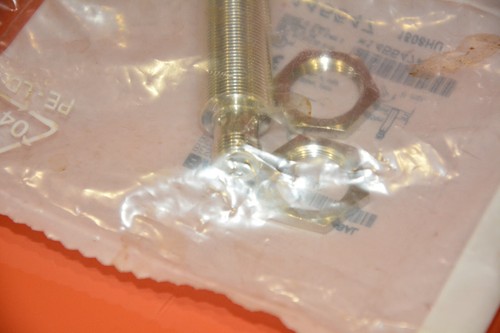 Balluff BES M18MI-PSC80B-S04G Inductive Sensor - Picture 4 of 6