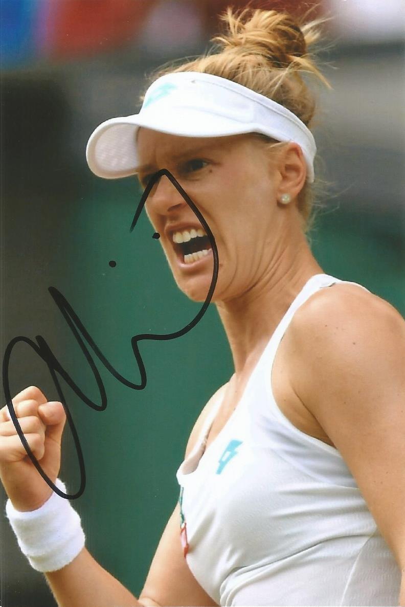 Alison Riske's Instagram, Twitter & Facebook on IDCrawl