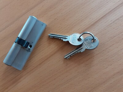 Zylinderschloss mit 2 schlüssel, bekannte Marke Silca, gute Qualität 