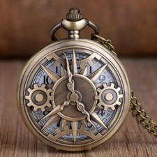 Locket Exquisite Retro Bronze Steampunk Hollow Gear Design Quartz Pocket Watch