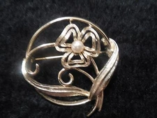 Coventry Signed Flower Pearl Brooch Pin Silver Tone 1-3/4" inch
