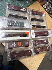 12 Car N Scale Lot