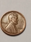 1945 Lincoln Wheat Small Cent Bronze Philadelphia Business Strike Coin