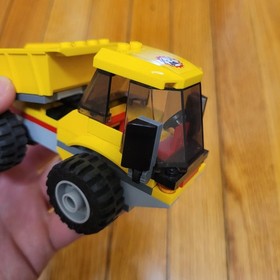 LEGO City 4201 - Loader and Tipper - 99% Complete No Instructions - NO Box