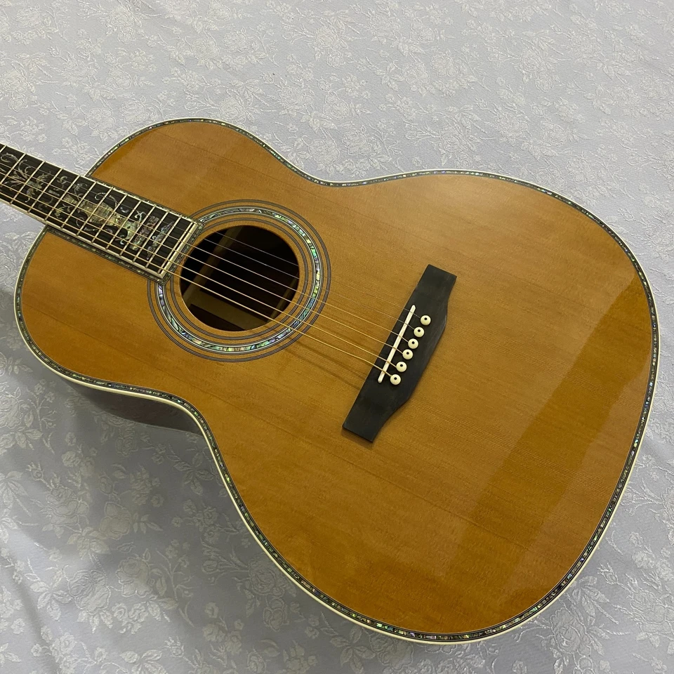 Классическая акустическая гитара 00045 инкрустация абалоном верх из цельной ели черное дерево лад - Изображение 3 из 4