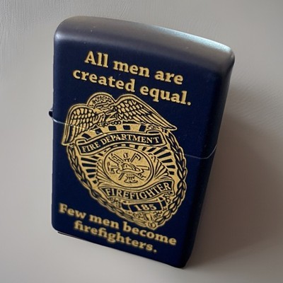   Zippo Feuerwehr Feuerzeug, unbenutzt verpackt, Fire Dept Emblem, Sammlerstück selten