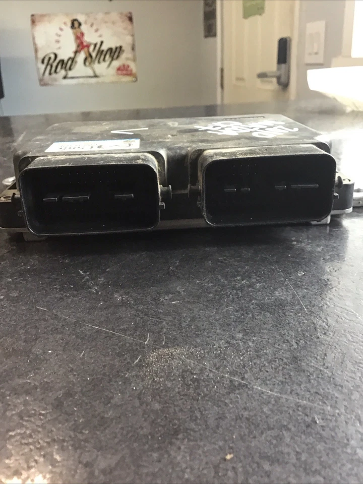 Mazda CX-7 CX7 2010 2,5 L unidad de módulo de control del motor Ecm L555 18 881F H42 010 Foto 3 de 4