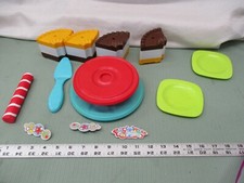 Fisher Price Fun with Food cake servin Surprise Cake Chocolate candle Platter