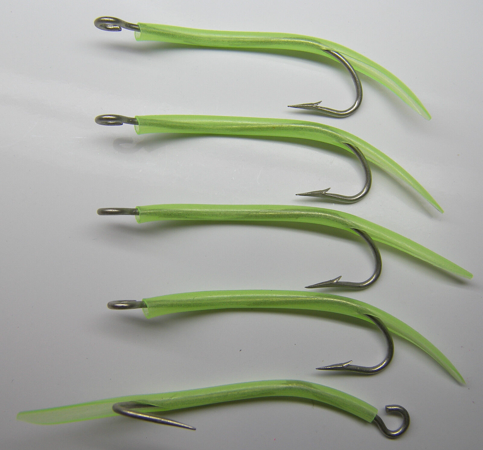 Saltwater fishing 5 pack 6/0 31022 Mustad UV Glow Tube hooks Striper jig  lure