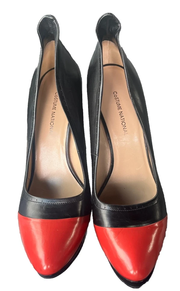 Zapatos de tacón COSTUME NATIONAL de cuero negro/rojo con punta redonda talla 8,5/39 Foto 2 de 4