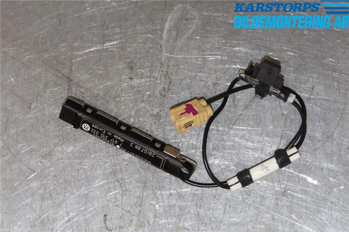 ORIGINAL Antennenverstärker hinten links VW GOLF V (1K1)  2008