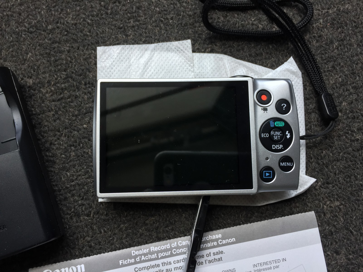 Canon PowerShot A2600 16.0MP Digital Camera – immaculate complete