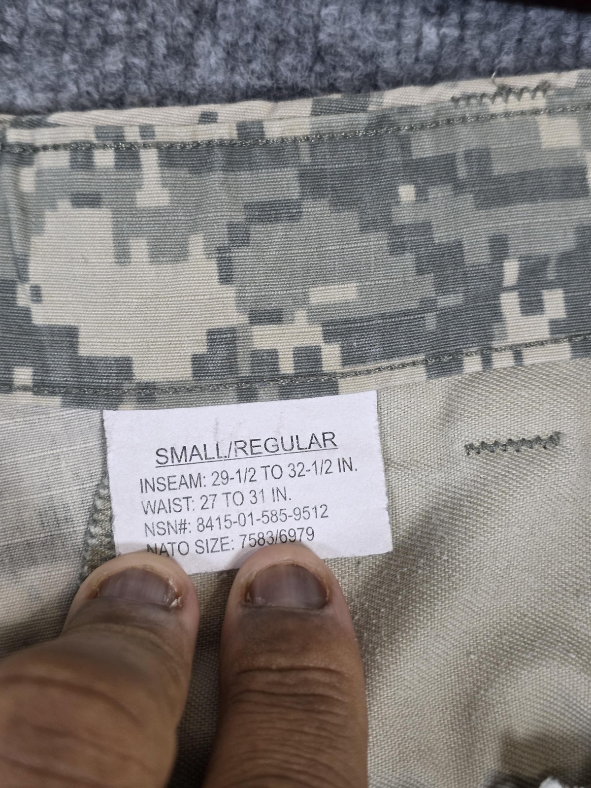 UNICOR Army Combat Uniform ACU Pants Mens Small Regular Gray Camo Cargo Ripstop