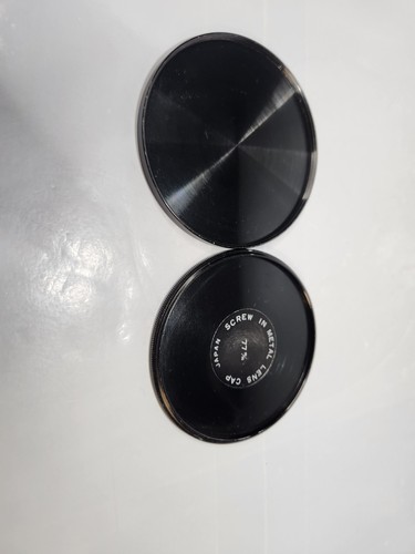 77 mm Metallfilter-Stapelkappen (Oberdeckel kann als Schraubobjektivdeckel vorne verwendet werden) - Bild 4 von 6
