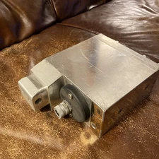 CMC 7050 Hydraulic Actuator for PL-65 jack plate New No Packaging