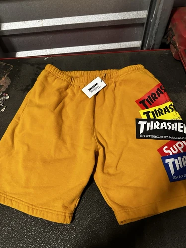 Short de survêtement homme Supreme Thrasher multi logo jaune doré L AUTHENTIQUE 2A neuf avec étiquette