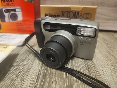 Nikon zoom 600 AF 38-110mm Panorama Quart Date 35mm P&S film