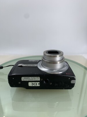 Fujifilm FinePix F480 8.2メガピクセル デジタルカメラ Amazon | FUJIFILM デジタルカメラ FinePix(ファインピックス) F480