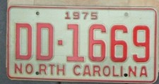 1975 North Carolina License Plate with envelope (NOS) DD - 1669
