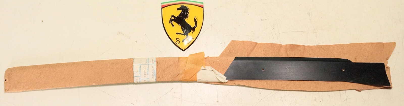Ferrari 208 308 328 Front Drip Rail Moulding_GTB_Left Hand Side_60269909_GENUINE
