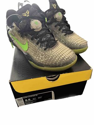 Size 9.5- Nike Kobe 8 SS Christmas s-l400.jpg main image 2