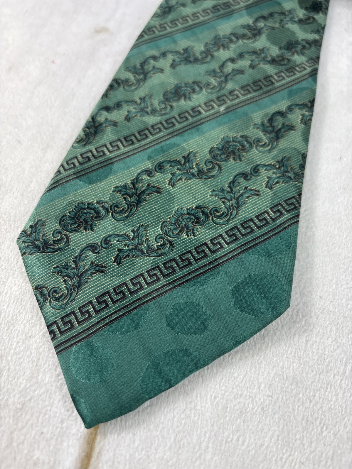 Authentic Versace Greca Pattern Tie in Green Silk - image 3