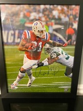 Aaron Hernandez Signed 16X20 NFL Photo New England Patriots Throwback Uniform