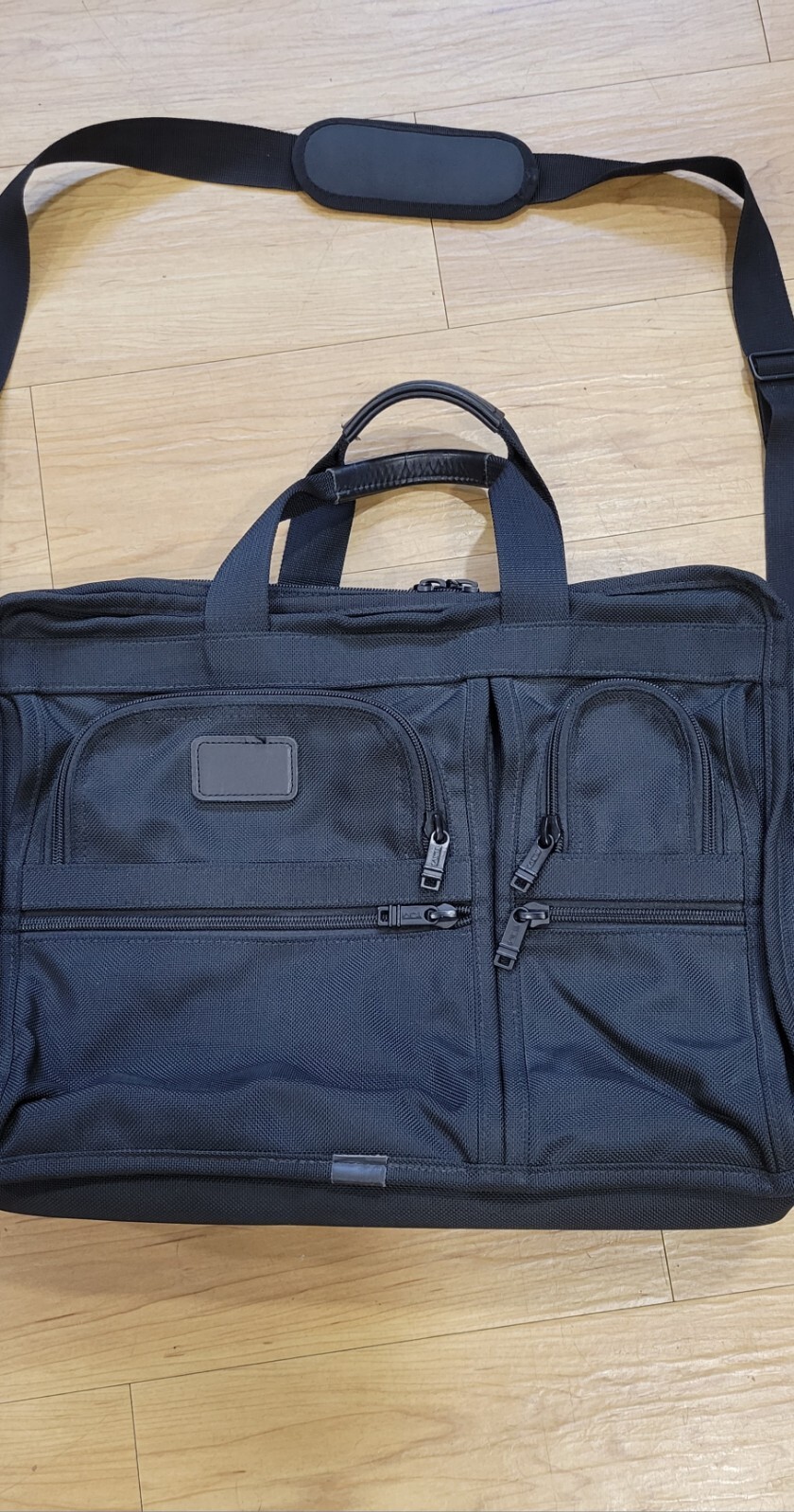 Tumi Alpha Compact Large Screen Briefcase Laptop … - image 2