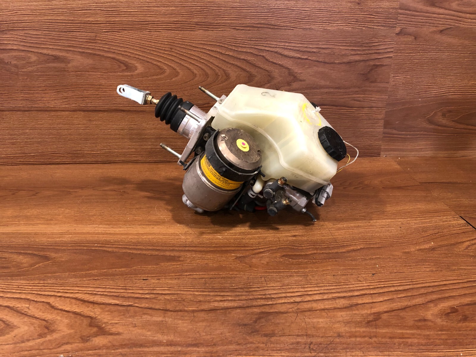 9805 LEXUS GS430 GS300 ABS BRAKE PUMP HYDRAULIC ANTI LOCK ACTUATOR