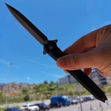 Portable outdoor camping hunting self-defense multi-functional defense tool