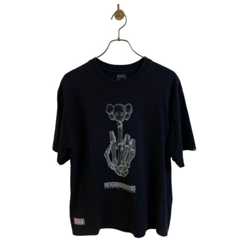 KAWS NEIGHBORHOOD OriginalFake T-shirt Black Color L SIZE 3 Tee 15th Anniversary - Afbeelding 1 van 14