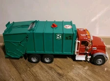 Bruder 02812 MACK Granite Rear Loading Garbage Truck 28.12.10 / lightly used