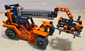 Retired Lego Technic 42062 Container Yard Truck & Loader Vehicle w Manual No Box