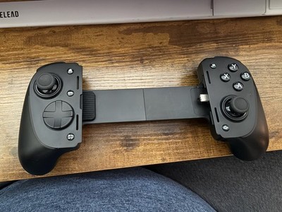 Razer Kishi Ultra RZ06-05070100-R3U1 USB C Gaming Controller