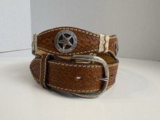 Justin Iron Scallop Tooled Brown Leather Western Men  s Belt Size 34 Star Conchos