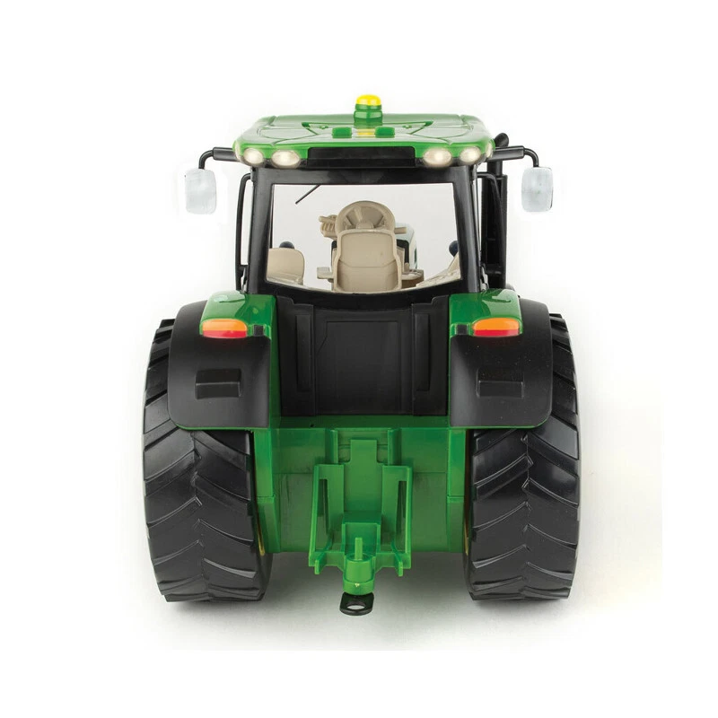 BRITAINS - Trattore radiocomandato JOHN DEERE 6210 - 1/16 - BRI47486 - Immagine 3 di 4