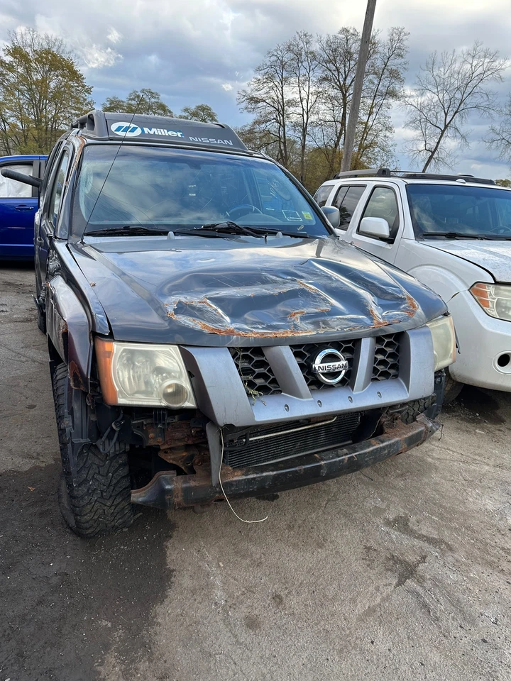 Motor de arranque usado se adapta a: Nissan Xterra 2006 6 cilindros grado C Foto 2 de 4