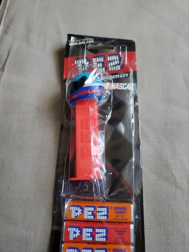 Dispensador de caramelos PEZ 2005 en paquete original. #43 NASCAR Richard Petty 45 - Imagen 2 de 6