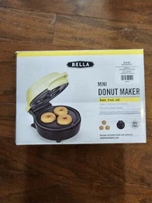 BELLA MINI 3 Donut MAKER PERSONAL SIZE Yellow- BRAND NEW IN BOX 