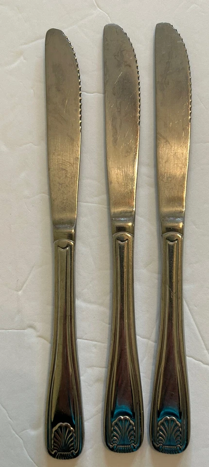 Update Stainless Shelley Shell pattern 3 Dinner Knives - Image 4 of 4
